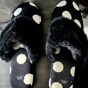Victoria's Secret Slippers L